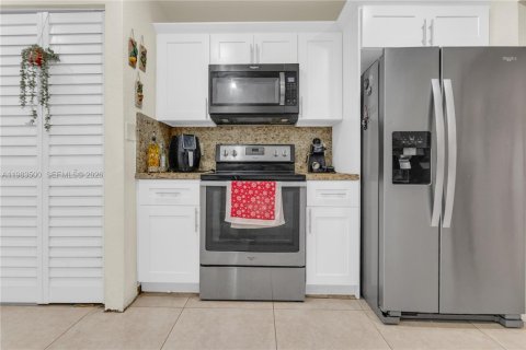 Купить виллу или дом в Майами, Флорида 4 спальни, 249.72м2, № 2048254 - фото 8