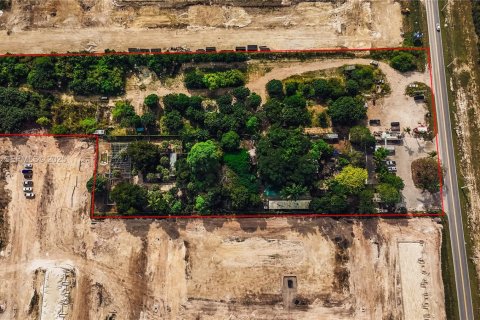 Купить коммерческую недвижимость в Хомстед, Флорида № 2034965 - фото 23