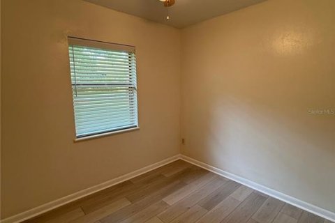 Casa en alquiler en Alachua, Florida, 3 dormitorios, 98.1 m2 № 1904131 - foto 26