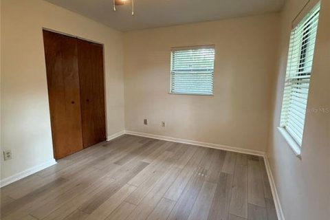 Casa en alquiler en Alachua, Florida, 3 dormitorios, 98.1 m2 № 1904131 - foto 22