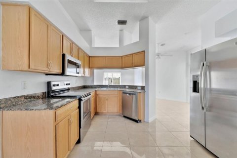 Casa en alquiler en Riverview, Florida, 4 dormitorios, 143.44 m2 № 1559412 - foto 3