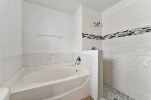 Casa en alquiler en Riverview, Florida, 4 dormitorios, 143.44 m2 № 1559412 - foto 20