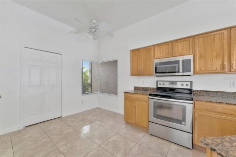 Villa ou maison à louer à Riverview, Floride: 4 chambres, 143.44 m2 № 1559412 - photo 7