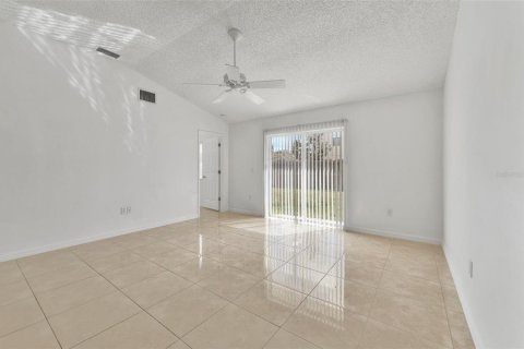 Casa en alquiler en Riverview, Florida, 4 dormitorios, 143.44 m2 № 1559412 - foto 13