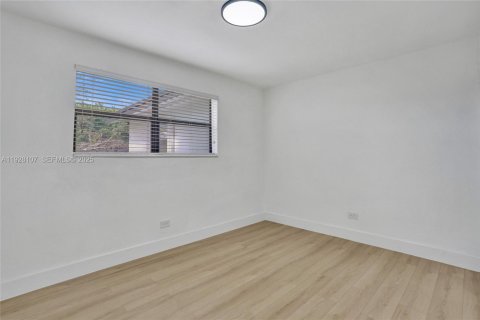 Villa ou maison à louer à Miramar, Floride: 3 chambres, 146.97 m2 № 1987378 - photo 30