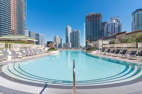 Condo in Miami, Florida, 2 bedrooms  № 2086293 - photo 24