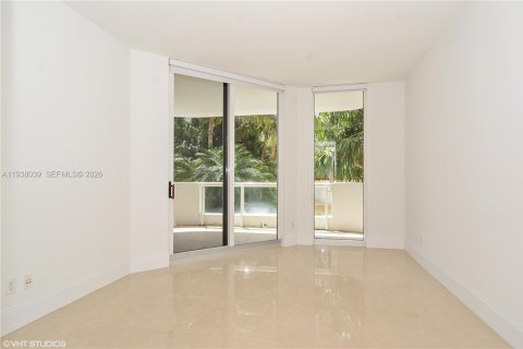 Copropriété à louer à Aventura, Floride: 3 chambres, 294.78 m2 № 1995921 - photo 11