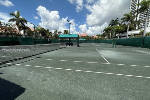 Copropriété à louer à Aventura, Floride: 3 chambres, 294.78 m2 № 1995921 - photo 19