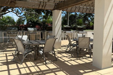 Copropriété à louer à Aventura, Floride: 3 chambres, 294.78 m2 № 1995921 - photo 21