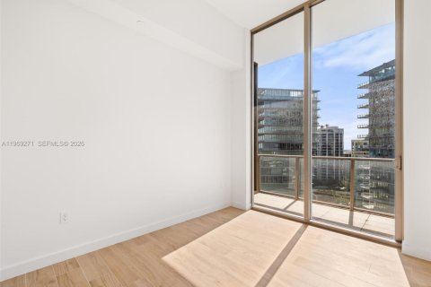 Condominio en venta en Miami, Florida, 1 dormitorio, 51.56 m2 № 2031419 - foto 16