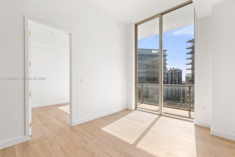 Condominio en venta en Miami, Florida, 1 dormitorio, 51.56 m2 № 2031419 - foto 3