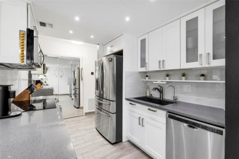 Copropriété à vendre à Boca Raton, Floride: 3 chambres, 95.78 m2 № 1969793 - photo 15