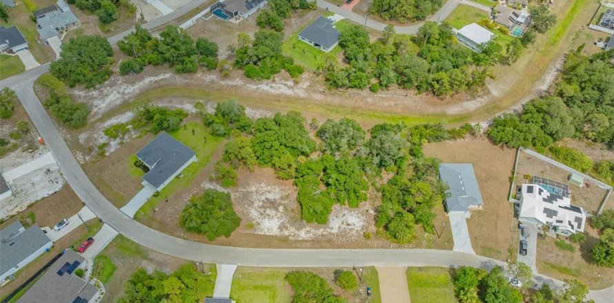 Land in North Port, Florida № 1684470