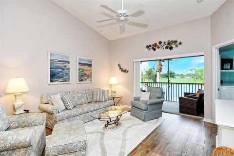 Condo in Sarasota, Florida, 2 bedrooms  № 2099468 - photo 13