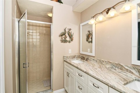 Condo in Sarasota, Florida, 2 bedrooms  № 2099468 - photo 28