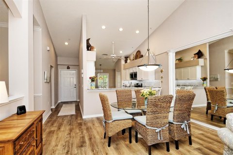 Condo in Sarasota, Florida, 2 bedrooms  № 2099468 - photo 16