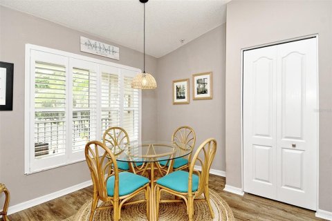 Condo in Sarasota, Florida, 2 bedrooms  № 2099468 - photo 20