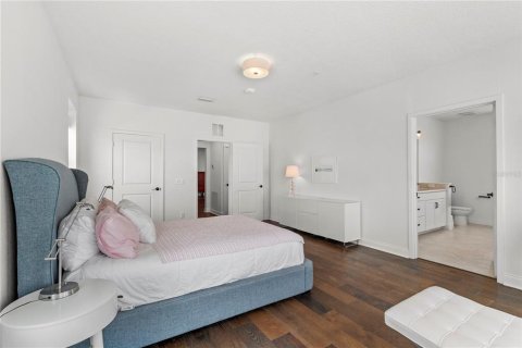 Купить кондоминиум в Орландо, Флорида 3 комнаты, 167.69м2, № 2211637 - фото 24