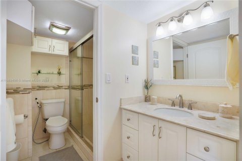 Copropriété à louer à Hollywood, Floride: 1 chambre, 47.57 m2 № 1708759 - photo 11