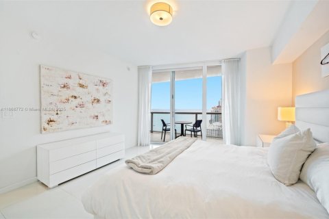 Copropriété à louer à Miami, Floride: 3 chambres, 173.73 m2 № 1922868 - photo 16