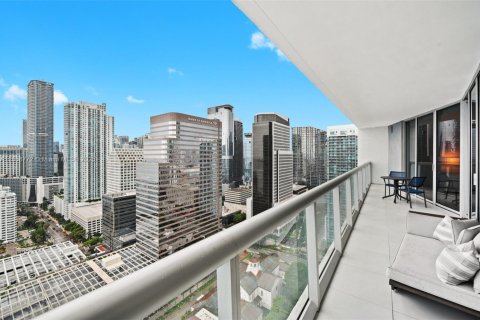 Copropriété à louer à Miami, Floride: 3 chambres, 173.73 m2 № 1922868 - photo 2