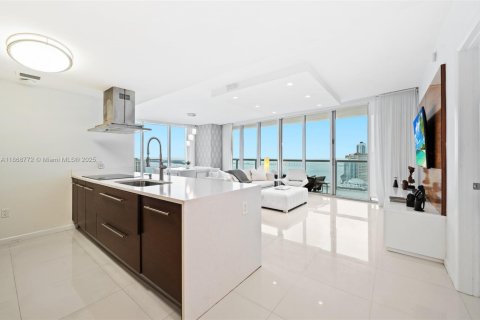 Copropriété à louer à Miami, Floride: 3 chambres, 173.73 m2 № 1922868 - photo 23