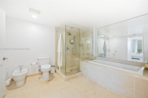 Copropriété à louer à Miami, Floride: 3 chambres, 173.73 m2 № 1922868 - photo 19