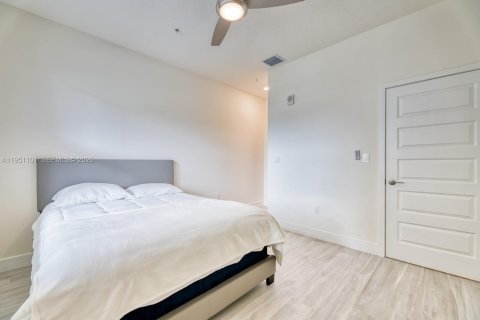Купить кондоминиум в Дорал, Флорида 2 спальни, 99.59м2, № 2153122 - фото 22