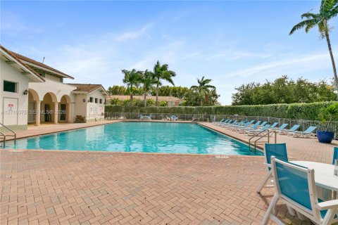 Adosado en venta en Homestead, Florida, 3 dormitorios, 120.96 m2 № 2426309 - foto 6