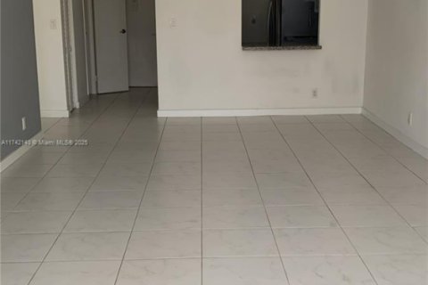 Copropriété à vendre à Hallandale Beach, Floride: 1 chambre, 85.01 m2 № 2013777 - photo 7