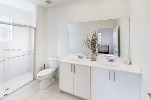 Купить виллу или дом в Хомстед, Флорида 4 спальни, 173.73м2, № 2005966 - фото 21