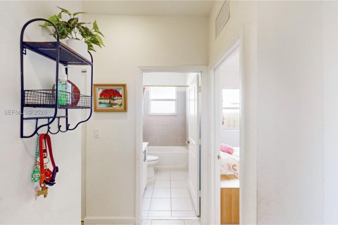 Купить виллу или дом в Хомстед, Флорида 4 спальни, 173.73м2, № 2005966 - фото 27