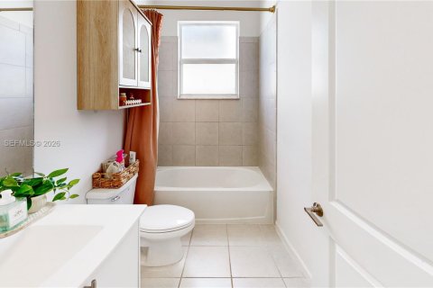 Купить виллу или дом в Хомстед, Флорида 4 спальни, 173.73м2, № 2005966 - фото 30