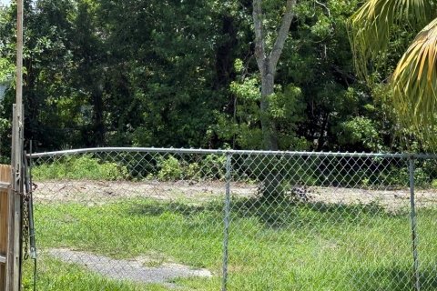 Terreno en venta en Tampa, Florida № 1774841 - foto 3