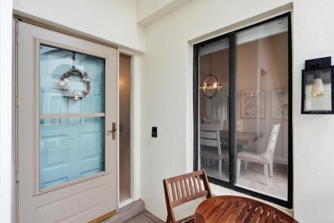 Condo in Safety Harbor, Florida, 2 bedrooms  № 2342578 - photo 3