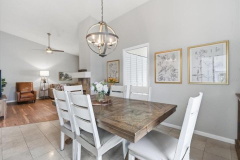 Condo in Safety Harbor, Florida, 2 bedrooms  № 2342578 - photo 10