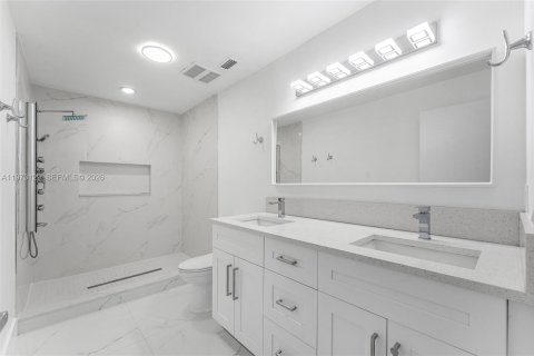 Casa en venta en Deerfield Beach, Florida, 2 dormitorios, 140.93 m2 № 2033224 - foto 30