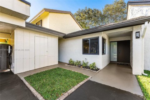 Casa en venta en Deerfield Beach, Florida, 2 dormitorios, 140.93 m2 № 2033224 - foto 8