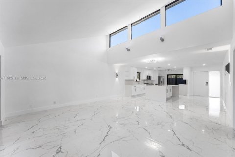 Casa en venta en Deerfield Beach, Florida, 2 dormitorios, 140.93 m2 № 2033224 - foto 23