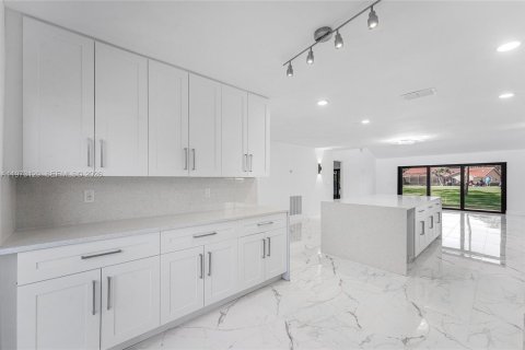 Casa en venta en Deerfield Beach, Florida, 2 dormitorios, 140.93 m2 № 2033224 - foto 15