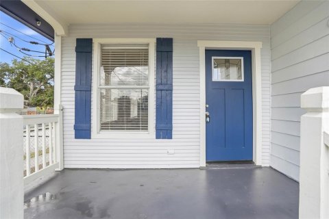 House in Tampa, Florida 3 bedrooms, 117.06 sq.m. № 2096842 - photo 5