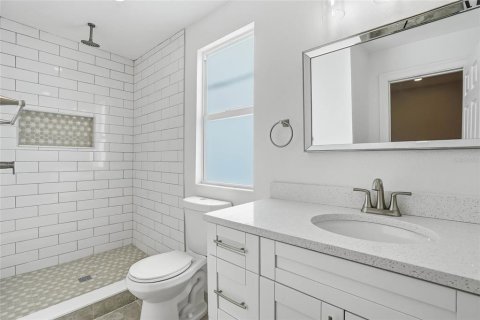 House in Tampa, Florida 3 bedrooms, 117.06 sq.m. № 2096842 - photo 21