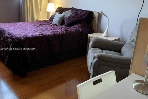 Condominio en venta en Lauderdale Lakes, Florida, 2 dormitorios, 80.36 m2 № 1996411 - foto 2