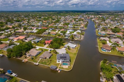 Casa en venta en Palm Coast, Florida, 6 dormitorios, 379.41 m2 № 1635113 - foto 6