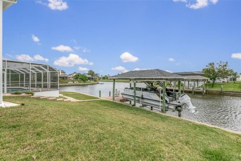 Casa en venta en Palm Coast, Florida, 6 dormitorios, 379.41 m2 № 1635113 - foto 27