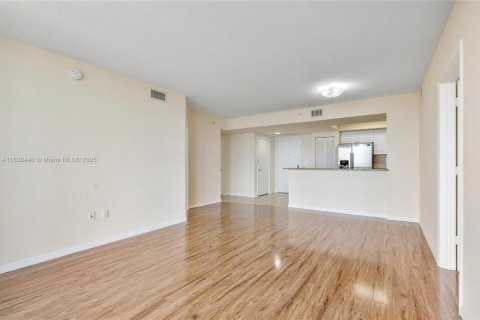 Condominio en venta en Aventura, Florida, 2 dormitorios, 109.16 m2 № 1820035 - foto 9