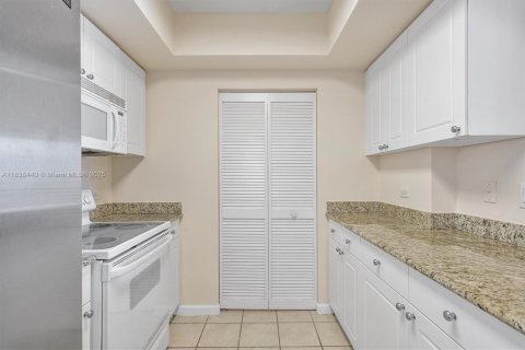 Condominio en venta en Aventura, Florida, 2 dormitorios, 109.16 m2 № 1820035 - foto 20
