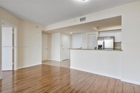 Condominio en venta en Aventura, Florida, 2 dormitorios, 109.16 m2 № 1820035 - foto 14