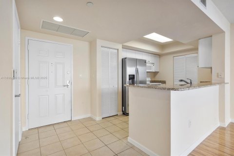 Condominio en venta en Aventura, Florida, 2 dormitorios, 109.16 m2 № 1820035 - foto 15