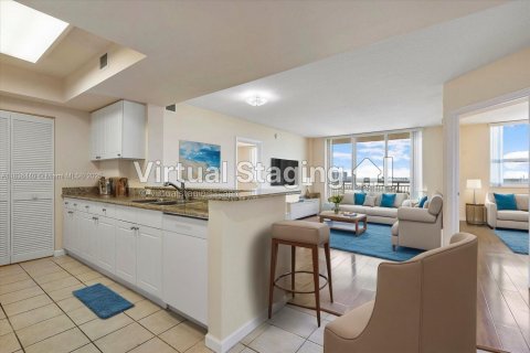 Condominio en venta en Aventura, Florida, 2 dormitorios, 109.16 m2 № 1820035 - foto 1